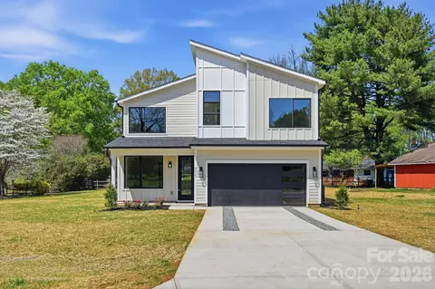 9215 Edinburg Ave, Huntersville, NC 28078