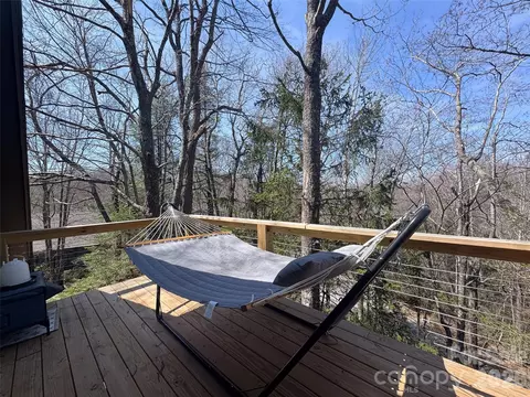 Exterior - 31 Elseetos Dr, Brevard, NC 28712 photo 4 of 14