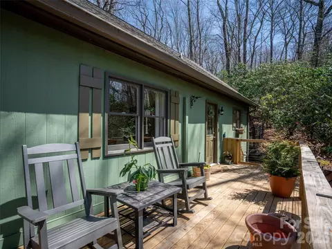 Exterior - 31 Elseetos Dr, Brevard, NC 28712 photo 10 of 14