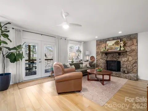 Living - 31 Elseetos Dr, Brevard, NC 28712 photo 1 of 4