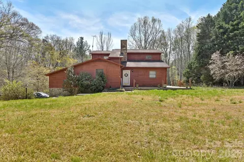 438 Cox Lake Rd, Stanley, NC 28164