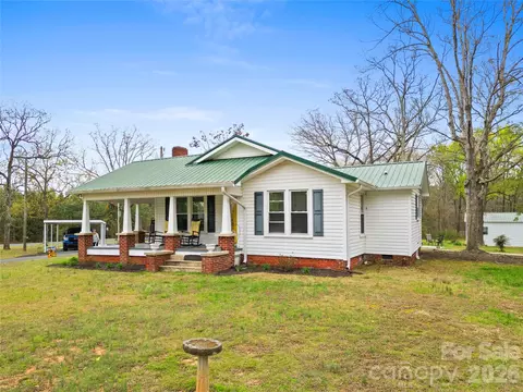 1821 Martin Rd, Wadesboro, NC 28170