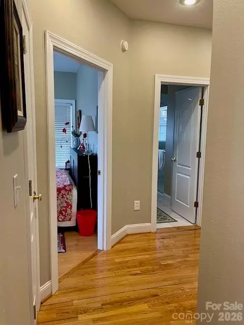 Entry Way - 4945 Brookridge Ne Dr NE, Hickory, NC 28601 photo 6 of 6