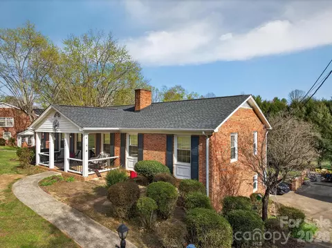 708 Wilmore Ne St NE, Lenoir, NC 28645