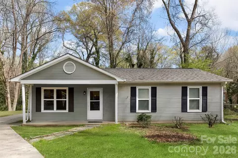 5307 Dawndeer Ln, Charlotte, NC 28212