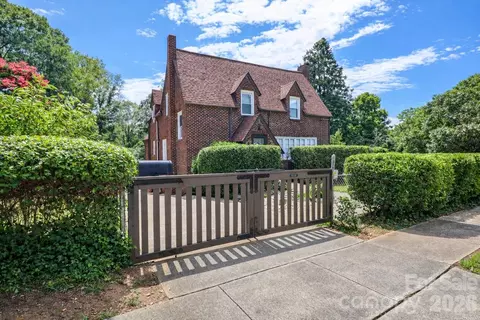 532 Margaret Dr, Statesville, NC 28677