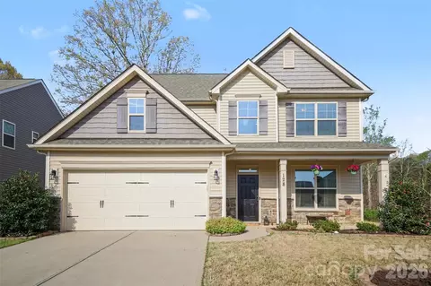 128 Lantern Acres Dr, Mooresville, NC 28115