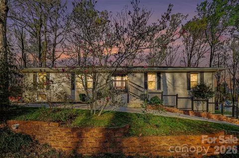 14921 August Ln, Charlotte, NC 28227