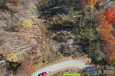 3 Mountain Watch Dr, Waynesville, NC 28785