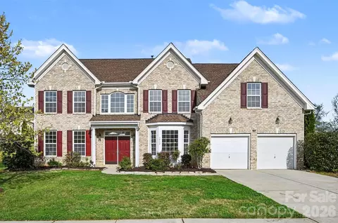 7512 Chasewater Dr, Harrisburg, NC 28075