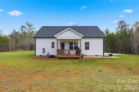 Exterior - 2909 Good Rd, Clover, SC 29710 photo 7 of 8