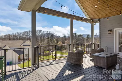 Exterior - 112 Meadow Breeze Rd, Arden, NC 28704 photo 1 of 8
