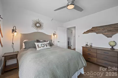 Bedroom - 112 Meadow Breeze Rd, Arden, NC 28704 photo 6 of 6
