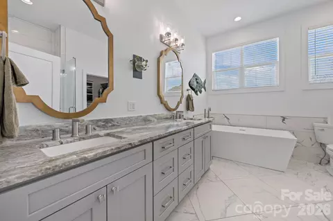 Bath - 112 Meadow Breeze Rd, Arden, NC 28704 photo 1 of 5