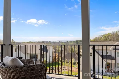 Exterior - 112 Meadow Breeze Rd, Arden, NC 28704 photo 6 of 8