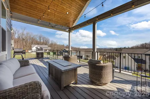 Exterior - 112 Meadow Breeze Rd, Arden, NC 28704 photo 4 of 8