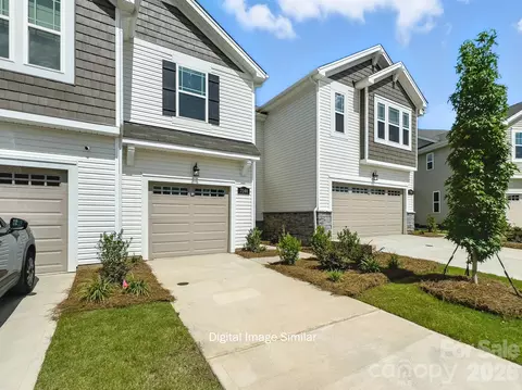 7539 Hodges Meadow Ln, Charlotte, NC 28213