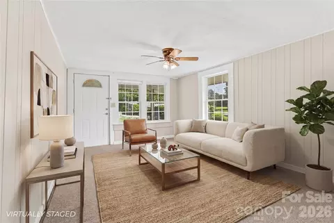 Living - 438 Loop Rd, Hendersonville, NC 28792 photo 8 of 9