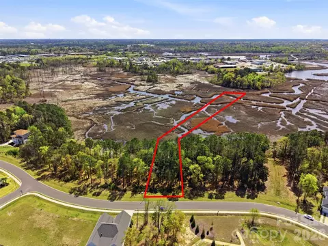 1624 Heron View Dr, Wilmington, NC 28401