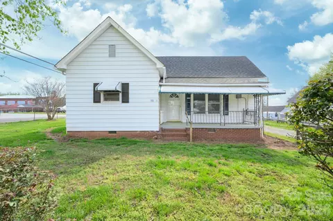 105 Watt St, Cooleemee, NC 27014 photo 7