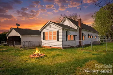 105 Watt St, Cooleemee, NC 27014 photo 4