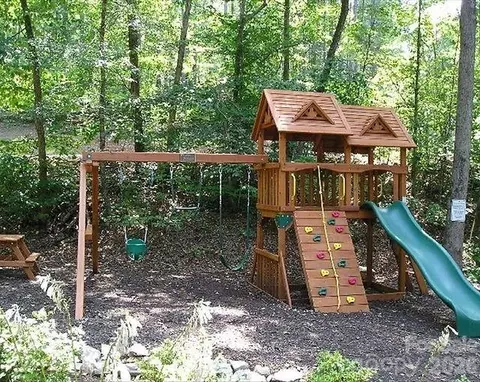 Exterior - 476 Double Eagle Dr, Nebo, NC 28761 photo 11 of 11
