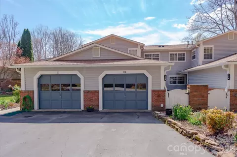 116 Lakeview Ct, Brevard, NC 28712