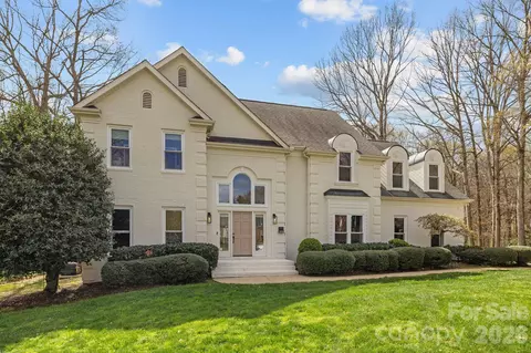 10131 Standing Stone Ct, Charlotte, NC 28210