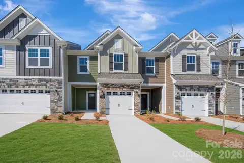 1138 Overbrook Pl, Wingate, NC 28174