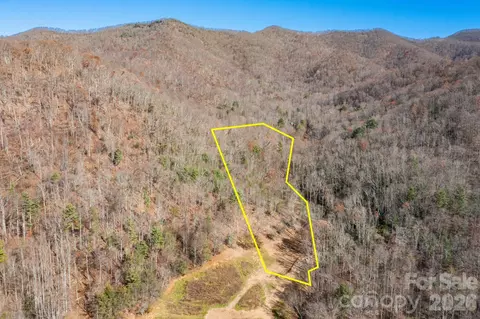 000 Cook Cove 2 Rd #2, Weaverville, NC 28787