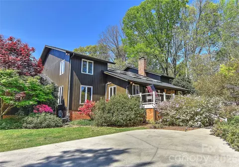 3329 Rusty Ct, Charlotte, NC 28227