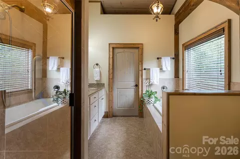 Bath - 649 Panoramic Loop, Maggie Valley, NC 28751 photo 1 of 6