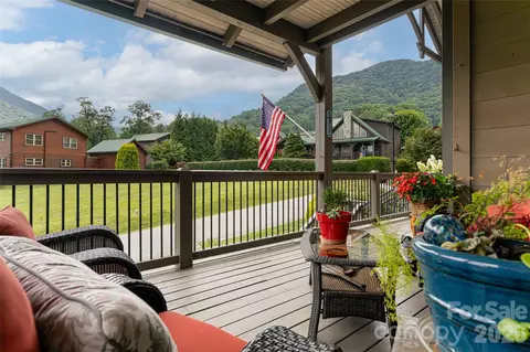 Exterior - 649 Panoramic Loop, Maggie Valley, NC 28751 photo 6 of 12