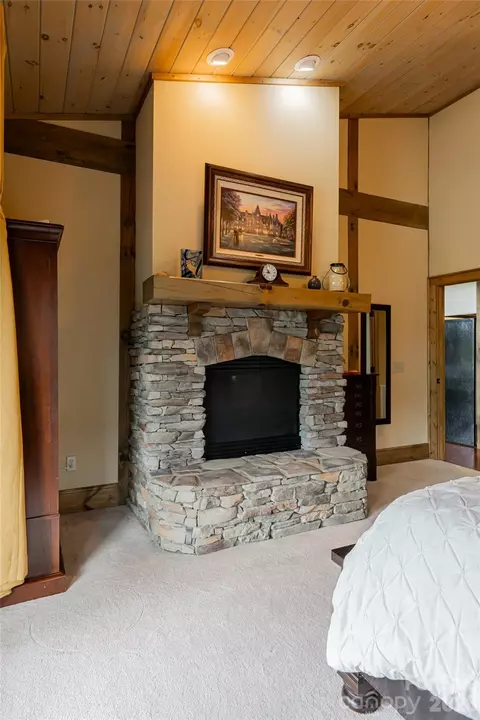 Bedroom - 649 Panoramic Loop, Maggie Valley, NC 28751 photo 3 of 5