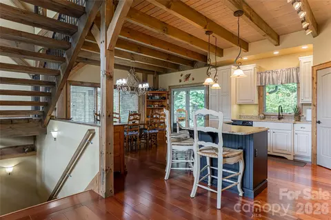Kitchen - 649 Panoramic Loop, Maggie Valley, NC 28751 photo 1 of 1