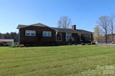 4061 Optimist Dr, Newton, NC 28658