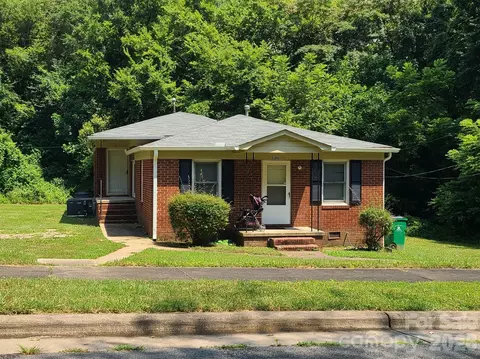 3106 Capitol Dr, Charlotte, NC 28208