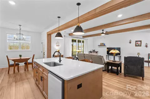 Kitchen - 160 Galliher Rd, Harmony, NC 28634 photo 3 of 4