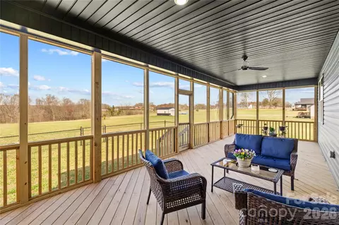 Exterior - 160 Galliher Rd, Harmony, NC 28634 photo 3 of 7