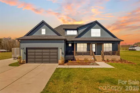 160 Galliher Rd, Harmony, NC 28634