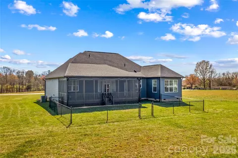 Exterior - 160 Galliher Rd, Harmony, NC 28634 photo 7 of 7