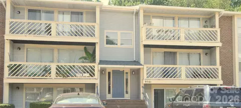 9531 Shannon Green Dr # -D, Charlotte, NC 28213