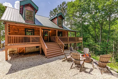 460 Briggs Cove Rd, Robbinsville, NC 28771