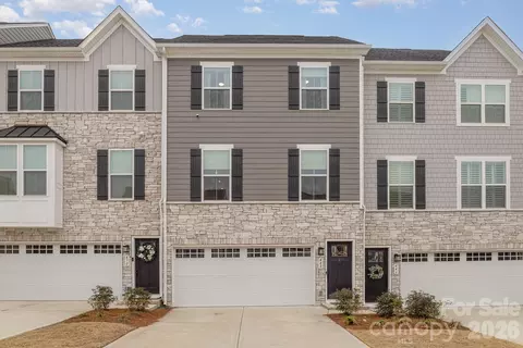 448 Lahinch Dr, Tega Cay, SC 29708