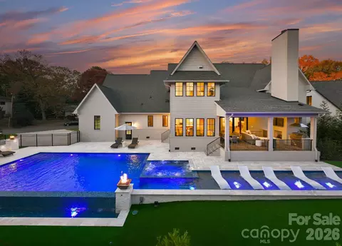 1436 Townes Rd, Charlotte, NC 28209