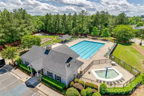 Exterior - 1114 Sienna Sand Way, Fort Mill, SC 29708 photo 3 of 7