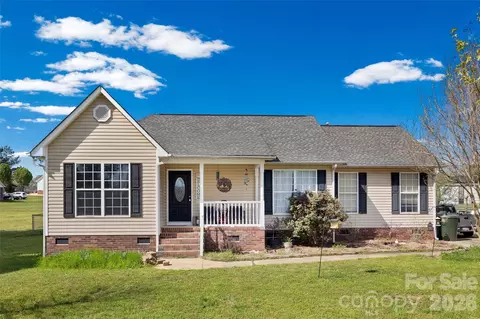 1570 Springlake Rd, York, SC 29745