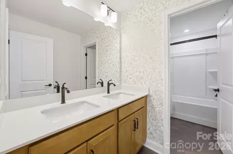 Bath - 893 Regulus Ct, York, SC 29745 photo 1 of 3