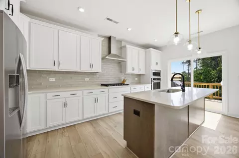 Kitchen - 893 Regulus Ct, York, SC 29745 photo 2 of 4