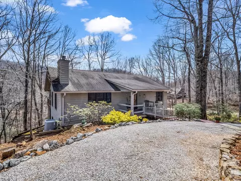 Exterior - 780 Rixhaven Dr, Saluda, NC 28773 photo 2 of 10